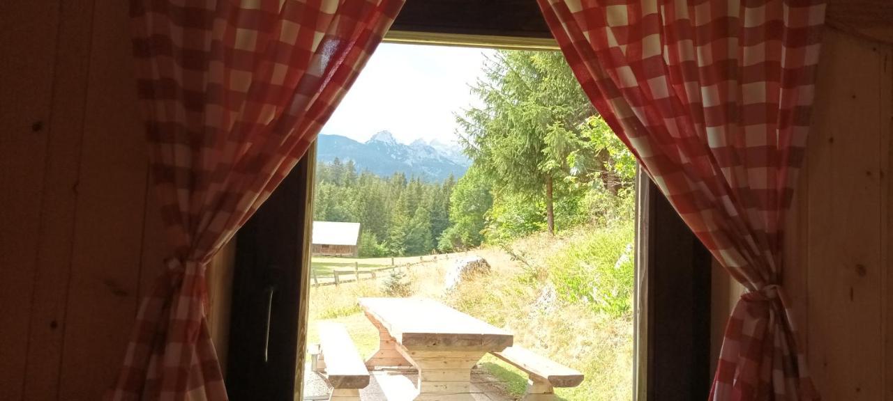 Planinska Hisica Pod Macesni - Bohinj Villa Srednja Vas v Bohinju Dış mekan fotoğraf